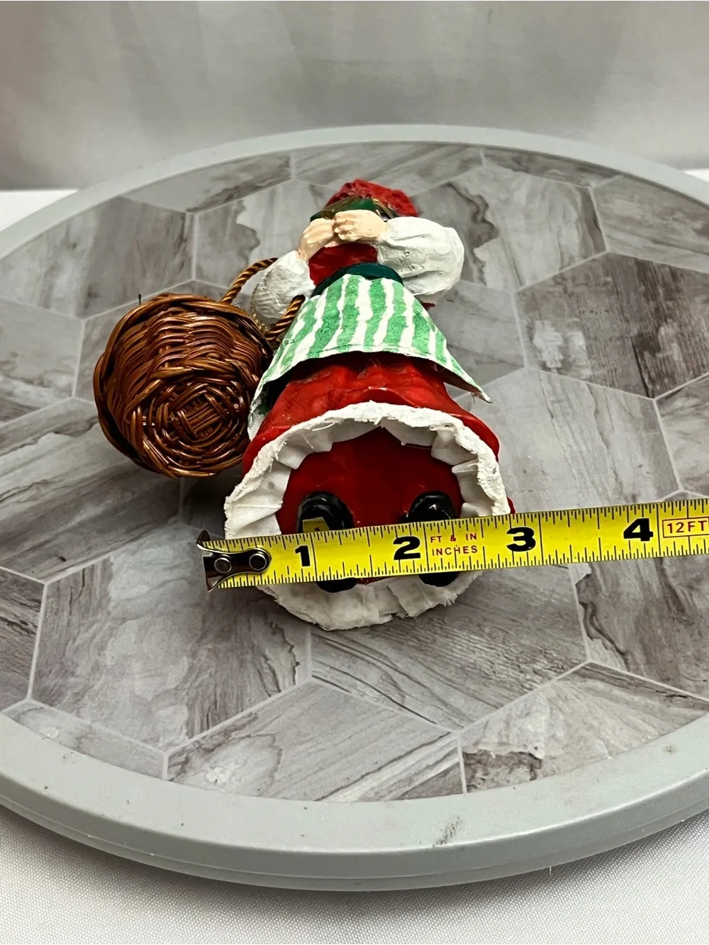Classic Collectibles Mrs. Claus Christmas Figurine Ornament 1994 w/ Box